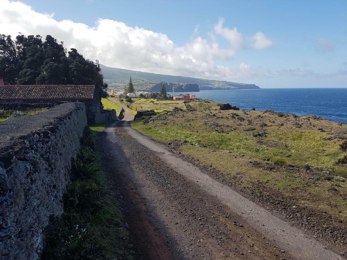 Seaside Azores Villa With Natural Pool, Terrace & Barbecue Capelas Eksteriør billede